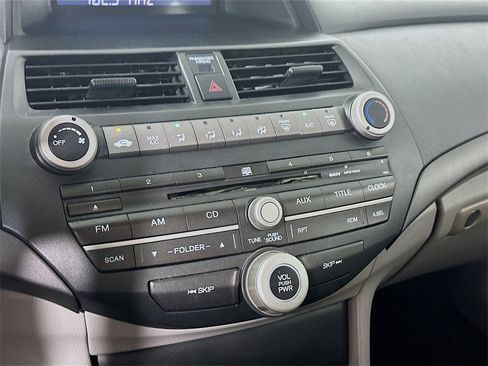 Used 2010 Honda Accord LX-P image 14