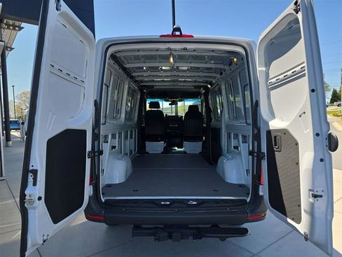 New 2025 Mercedes-Benz Sprinter 2500 image 5