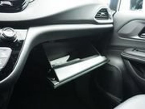 New 2026 Chrysler Voyager LX FWD image 32