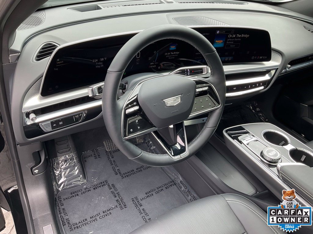 Used 2024 Cadillac Lyriq Sport RWD image 6