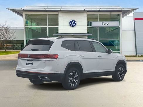 New 2026 Volkswagen Atlas SE image 4