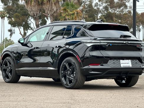 New 2025 Chevrolet Equinox EV RS image 6