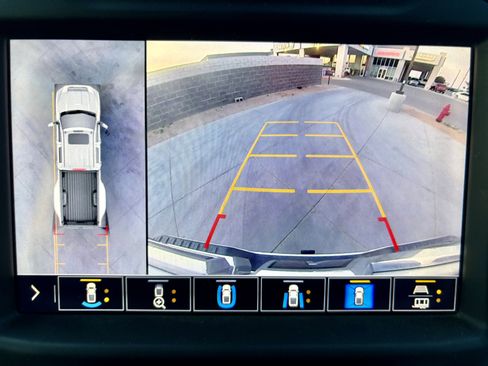 Used 2020 GMC Sierra 3500 Denali w/ Denali Ultimate Package image 20