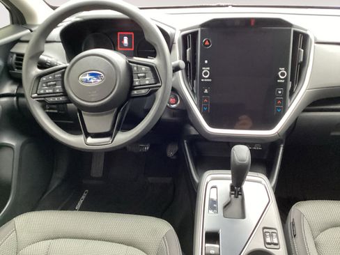 Used 2024 Subaru Crosstrek 2.0i Premium image 10