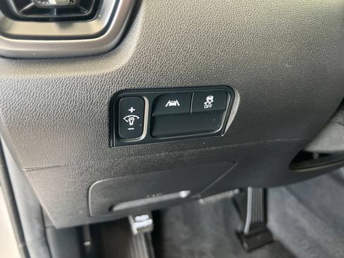 Used 2022 Kia Sorento LX FWD image 44