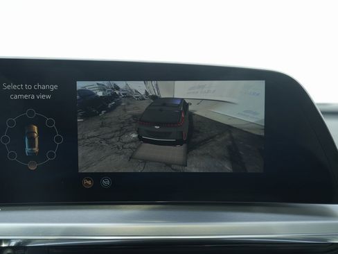 Used 2024 Cadillac Lyriq Luxury image 59