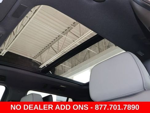 New 2026 GMC Yukon Elevation w/ Elevation Premium Package AWD/4WD image 33