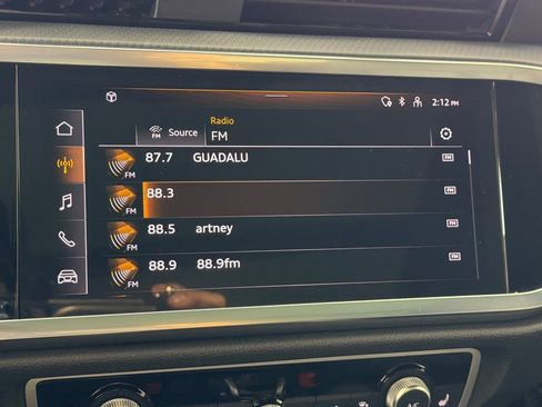 Used 2023 Audi Q3 2.0T Premium w/ Convenience Package image 16