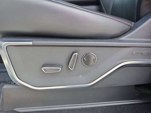 Used 2024 Ford F150 Raptor image 28