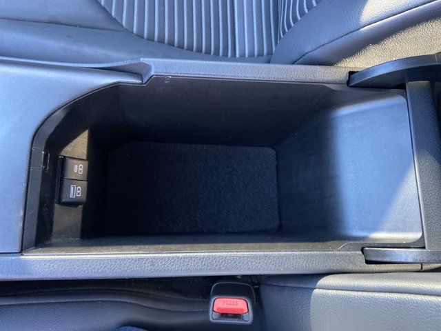 Used 2024 Toyota Camry SE FWD image 45