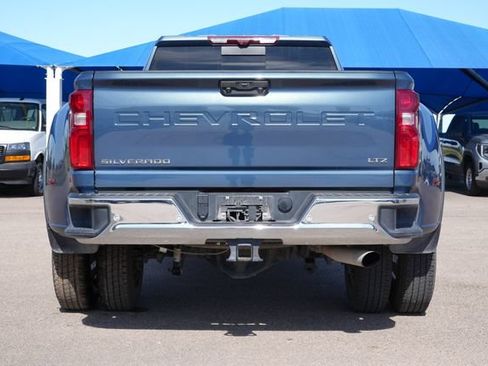 Used 2025 Chevrolet Silverado 3500 LTZ w/ LTZ Convenience Package AWD/4WD image 4