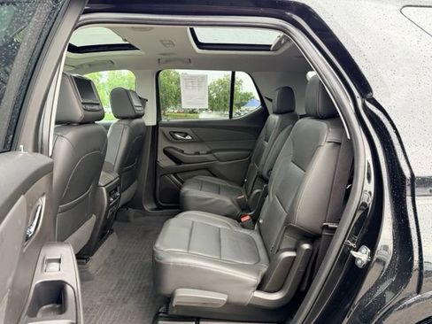 Used 2019 Chevrolet Traverse Premier w/ Redline Edition AWD/4WD image 8
