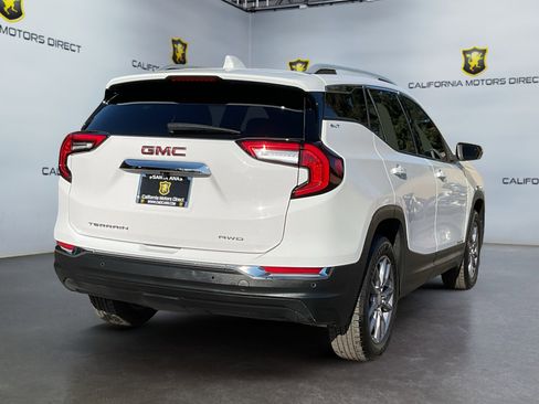 Used 2022 GMC Terrain SLT image 5