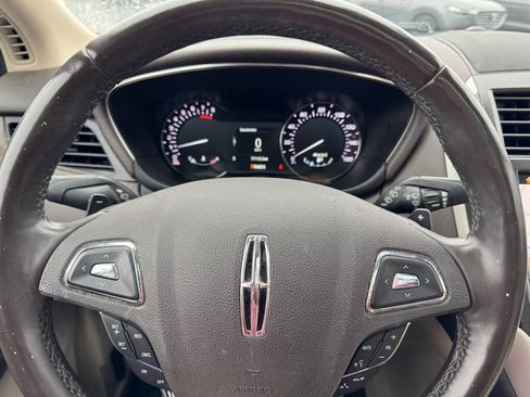 Used 2019 Lincoln MKC Reserve w/ MKC Climate Package image 20