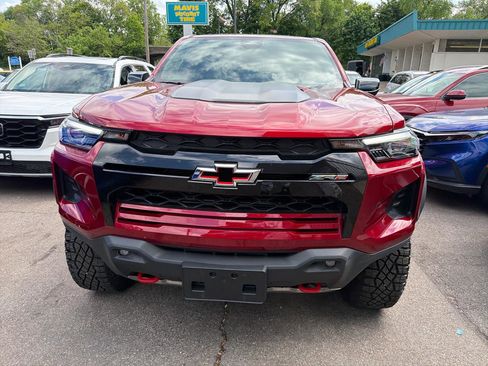 Used 2025 Chevrolet Colorado ZR2 AWD/4WD image 2