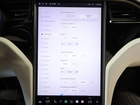 Used 2020 Tesla Model X Long Range AWD/4WD image 65