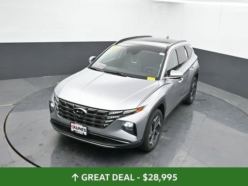 Used 2024 Hyundai Tucson Limited image 43