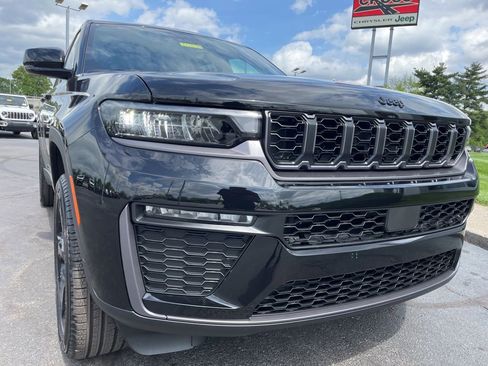 New 2026 Jeep Grand Cherokee L Limited AWD/4WD image 57