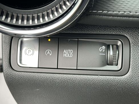 New 2026 Chevrolet Equinox LT image 17