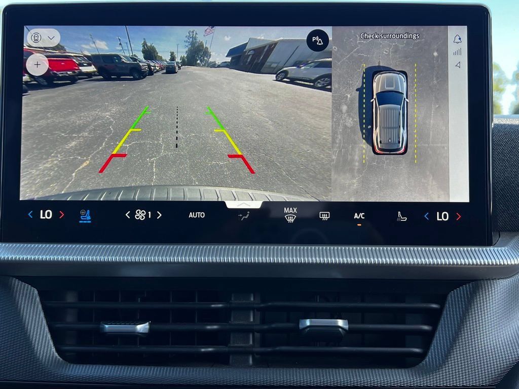Used 2025 Ford Explorer ST RWD image 50