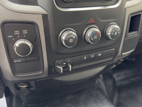 Used 2017 RAM 3500 Tradesman w/ Power & Remote Entry Group image 22