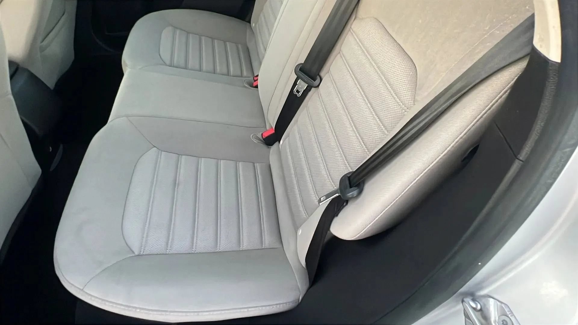 Used 2018 Ford Fusion S FWD image 18