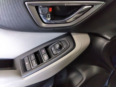 Used 2023 Subaru Forester Premium image 27