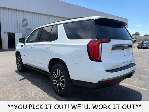 Used 2023 GMC Yukon AT4 w/ Technology Package AWD/4WD image 4