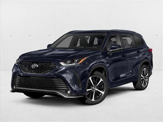 Used 2021 Toyota Highlander XSE FWD video 1