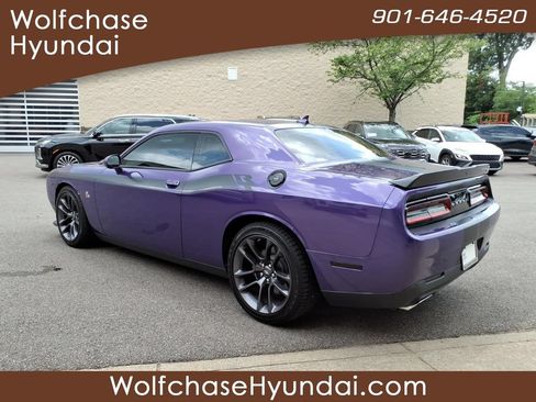 Used 2023 Dodge Challenger R/T Scat Pack RWD image 3