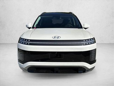 New 2026 Hyundai Ioniq 9 Calligraphy image 6