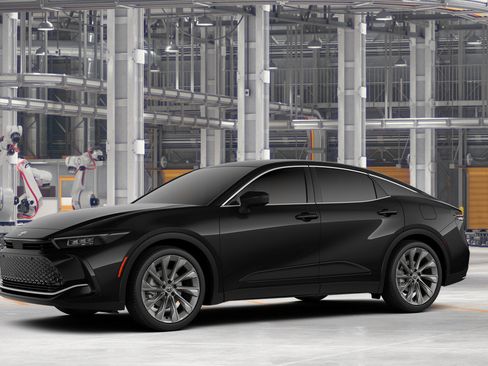 New 2026 Toyota Crown AWD/4WD image 4