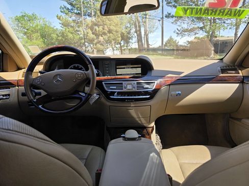 Used 2012 Mercedes-Benz S 550 4MATIC image 36