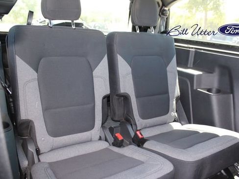 Used 2025 Ford Bronco 2-Door w/ Sasquatch Package AWD/4WD image 12