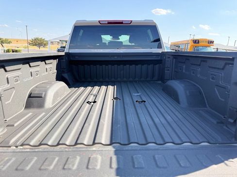 Used 2026 Chevrolet Silverado 2500 Custom w/ Custom Value Package AWD/4WD image 7
