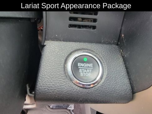 Used 2015 Ford F150 Lariat AWD/4WD image 33
