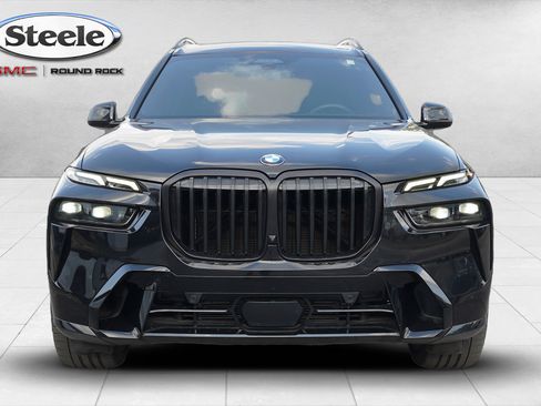 Used 2024 BMW X7 xDrive40i w/ M Sport Package AWD/4WD image 2