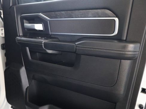 Used 2024 RAM 2500 Big Horn w/ Bed Utility Group image 12