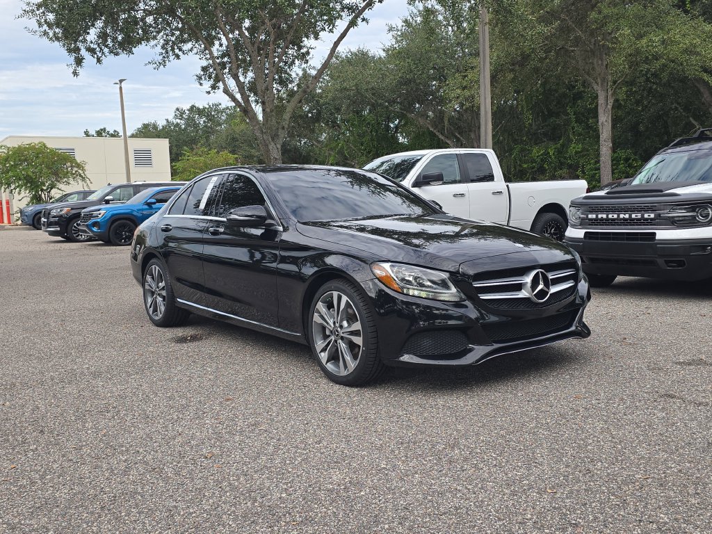 Used 2018 Mercedes-Benz C 300 Sedan image 2
