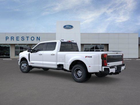 New 2025 Ford F350 Platinum image 4