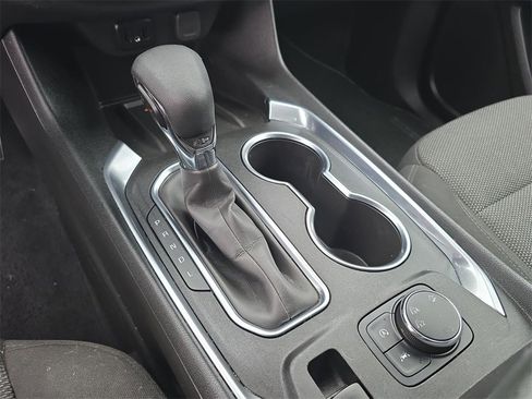 Certified 2022 Chevrolet Traverse LT image 16