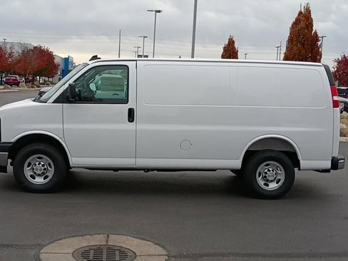 New 2025 Chevrolet Express 2500 w/ Driver Convenience Package image 5