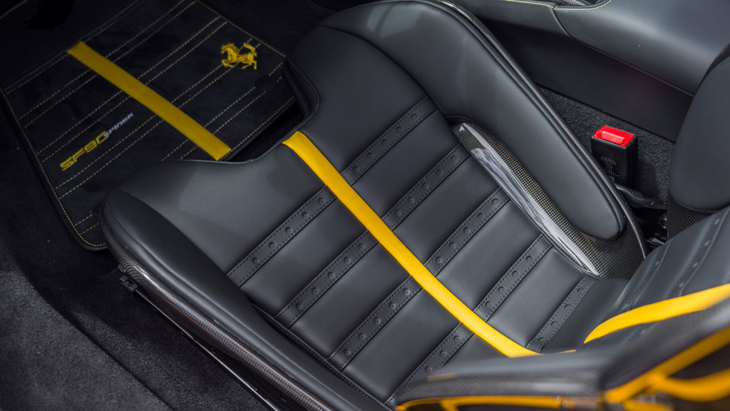 Used 2025 Ferrari SF90 Spider AWD/4WD image 16