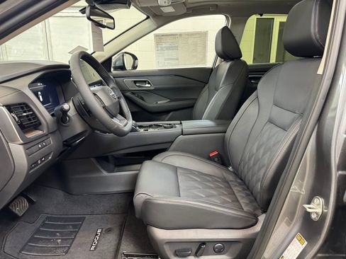 New 2026 Nissan Rogue Platinum w/ Platinum Premium Package image 12