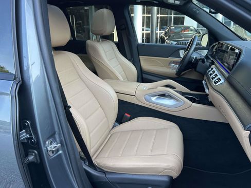 Certified 2025 Mercedes-Benz GLE 450e 4MATIC image 49