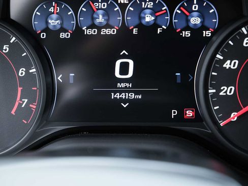 Used 2022 Chevrolet Camaro ZL1 RWD image 61