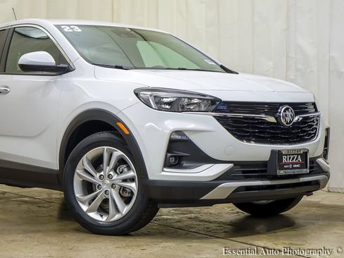 Used 2023 Buick Encore GX Preferred w/ Cold Weather Comfort Package FWD image 3