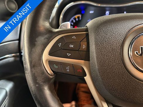 Used 2015 Jeep Grand Cherokee Limited w/ Luxury Group II AWD/4WD image 31