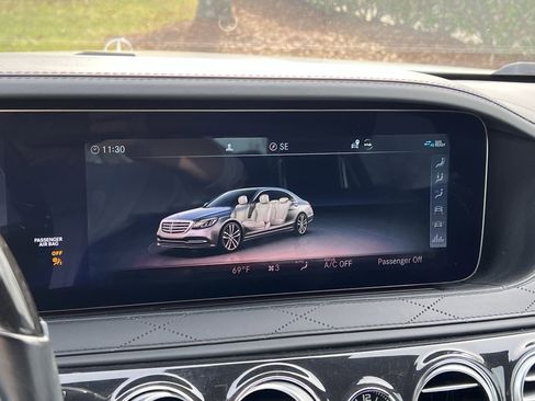 Used 2019 Mercedes-Benz S 560 4MATIC Sedan image 25