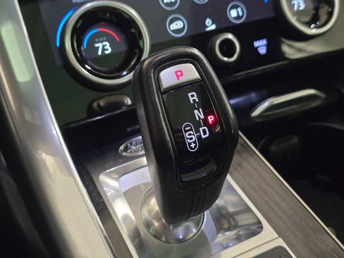 Used 2021 Land Rover Range Rover Sport SE image 38